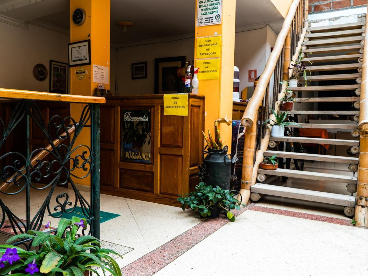 Hotel Poblanco By Rotamundos Fredonia Esterno foto